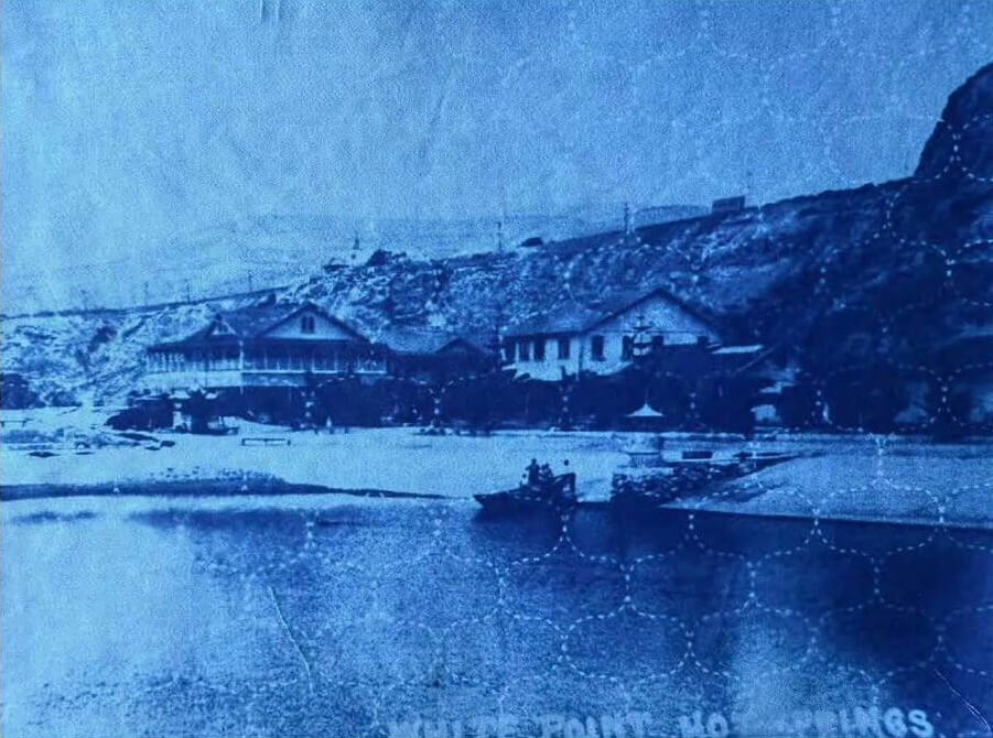 Blue-toned print of an old photograph of White Point